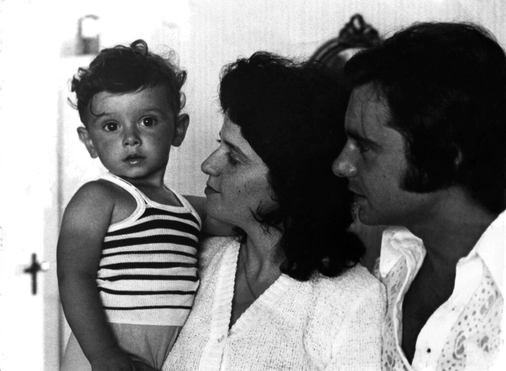 restauration photo couple avec enfant